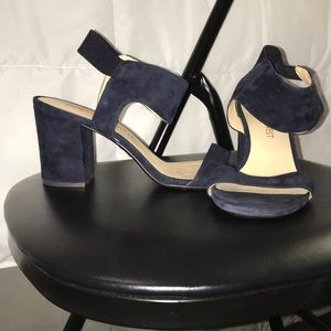 NINE WEST NAVY BLUE VELVET HEELS